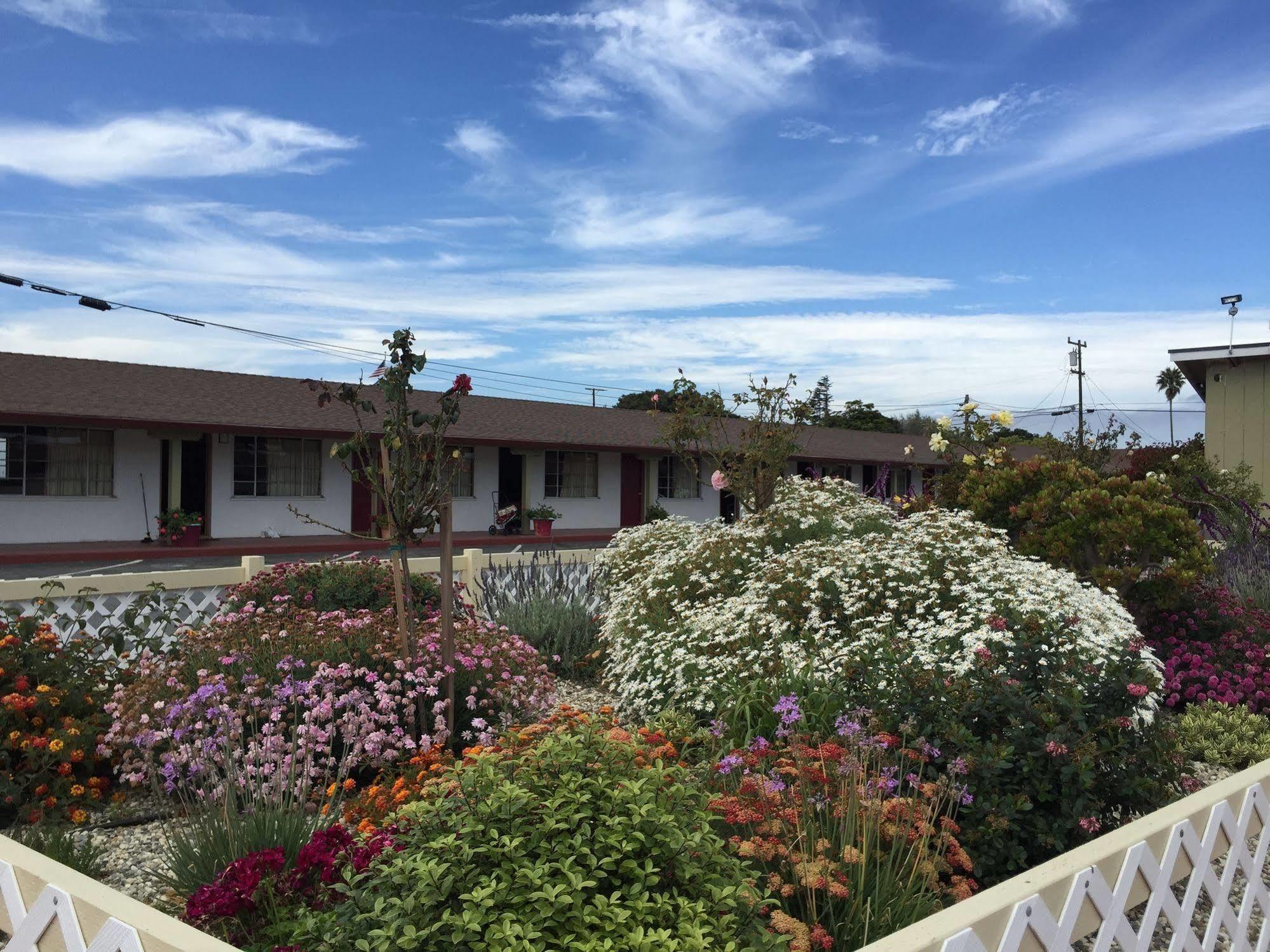 Wagon Wheel Motel Salinas Exterior photo