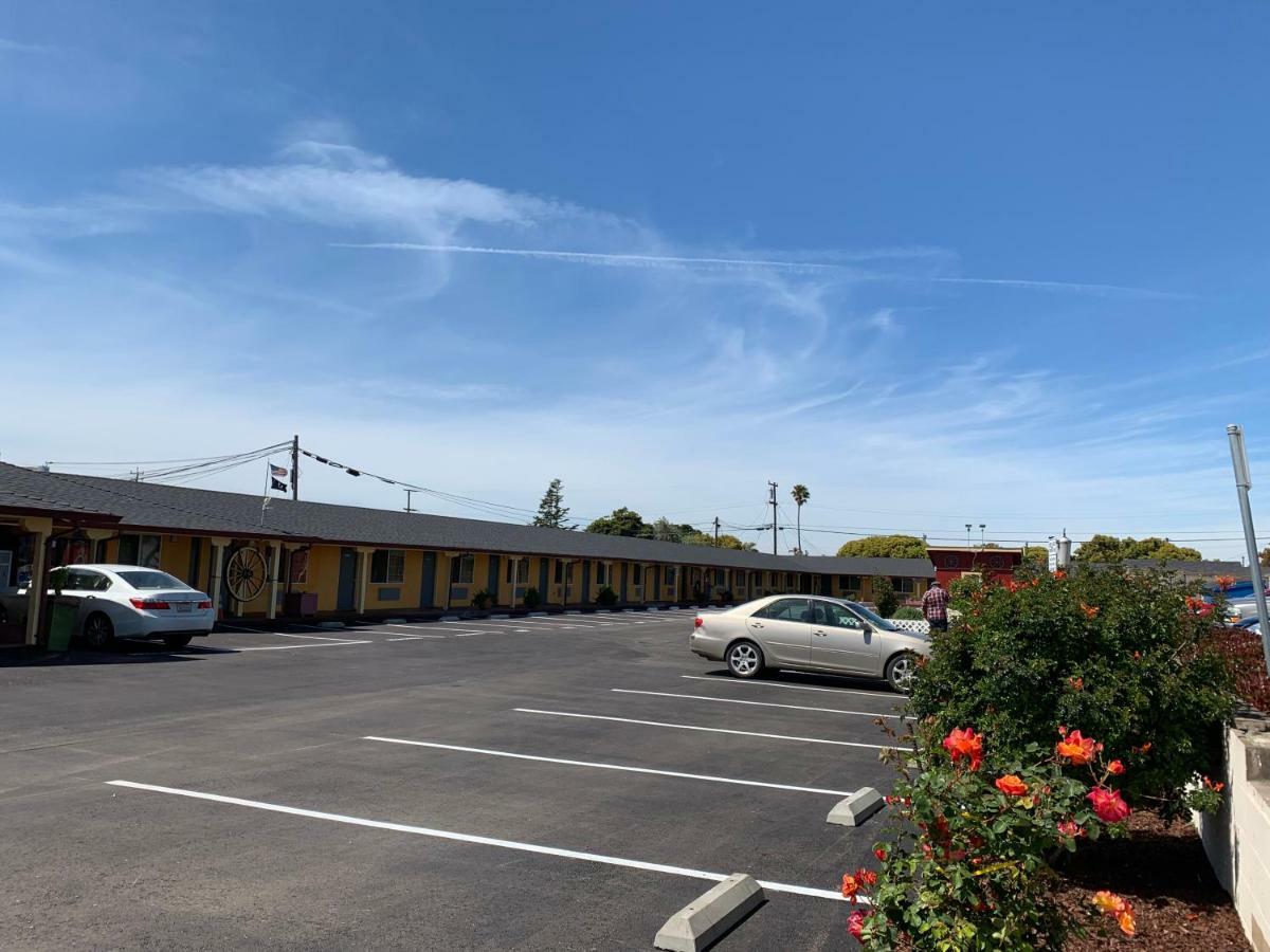 Wagon Wheel Motel Salinas Exterior photo